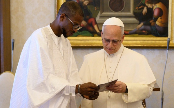 Dialogue interreligieux : Le Pape Léon XIV reçoit le message de paix de la communauté layenne au Vatican