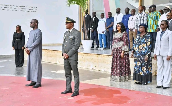 Assemblée nationale: Sonko absent, Ismaïla Diallo préside la cérémonie de levée des couleurs de juin