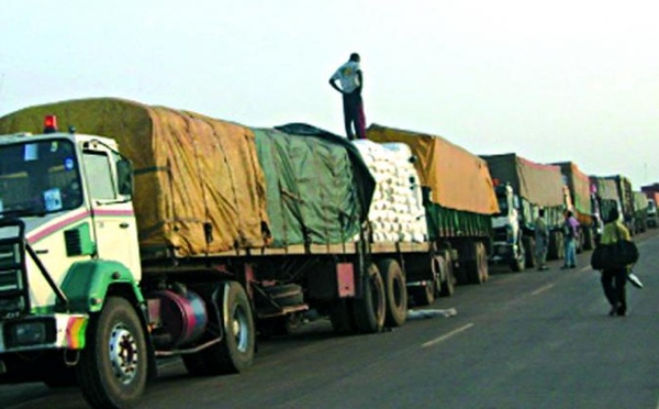 Insécurité au Mali: les camionneurs de Pire, en détresse, demandent l'intervention de l'État sénégalais 