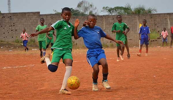 Kaffrine : le ministère de l’Éducation remet des équipements estimés à 900 000FCFA pour la promotion les valeurs du sport scolaire