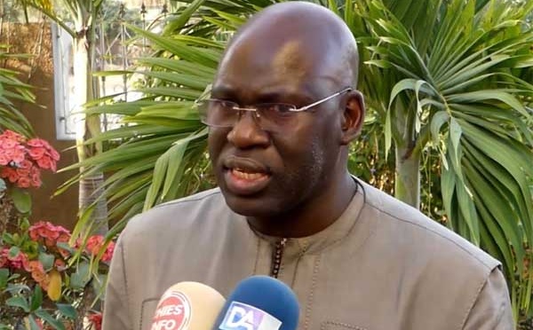 Mbaye Dione (AFP) fustige la « précipitation » du groupe PASTEF sur la révision constitutionnelle