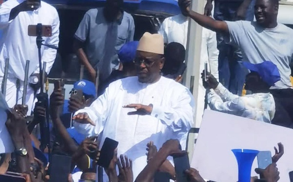 Accueil de Macky Sall à Dakar : « beaucoup regrette son départ », Samba Sy