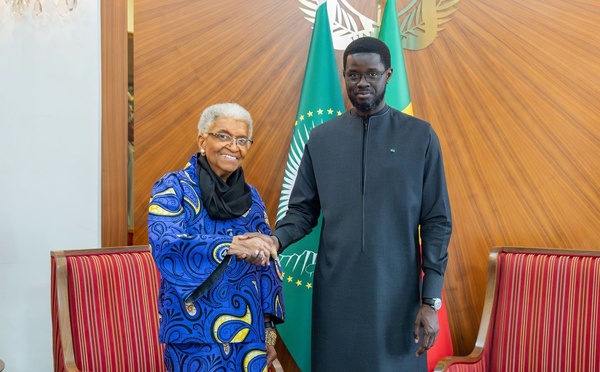 Diplomatie et leadership : Bassirou Diomaye Faye reçoit l'ancienne présidente libérienne Ellen Johnson Sirleaf
