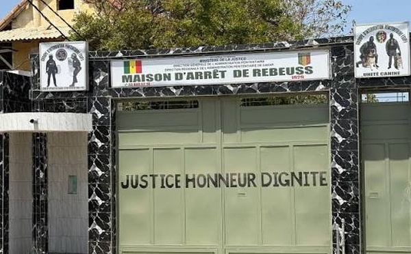 Droits humains : l'APDH salue l'interdiction des fouilles à nu dans les prisons