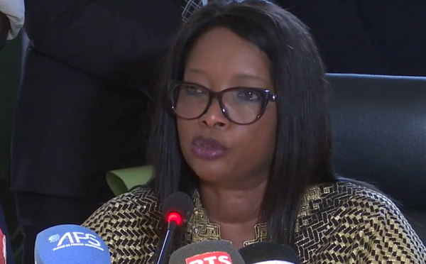 DPG : le ministre Mame Coumba Diop quitte l'hémicycle après les attaques du député Cheikh Bara Ndiaye