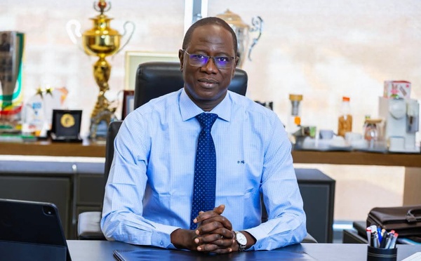 Enquête parlementaire : Daouda Ngom répond à la convocation de la commission sur « Un étudiant, un ordinateur »