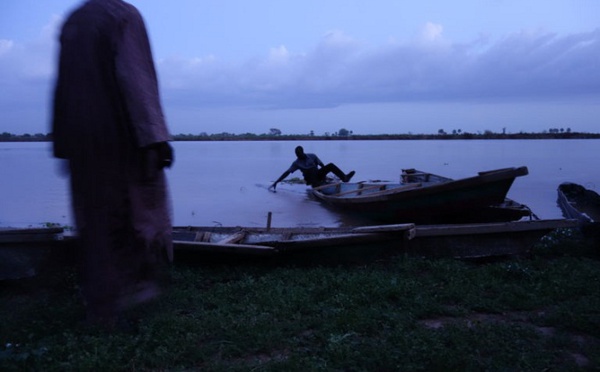 Boko Haram : la lutte héroïque de deux pêcheurs sur les eaux du lac Tchad