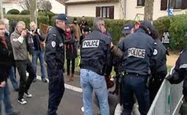 Paris: Une femme arabe brutalisée par les CRS