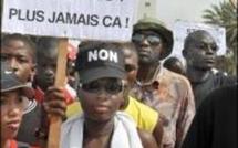 Sénégal-les journalistes exigent la mise en accusation de Farba Senghor