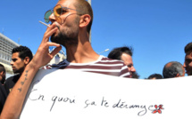 En Tunisie, des manifestants réclament le droit de manger en public pendant le ramadan