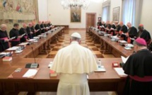 Abus sexuels au Vatican: le Saint-Siège enquête
