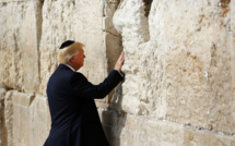 ​Jérusalem : la station de train près du mur des Lamentations portera le nom de Trump
