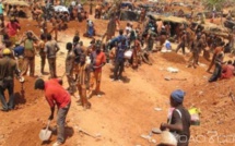 Côte d'Ivoire : Irruption de braqueurs à moto sur un site d'orpaillage clandestin, un mort