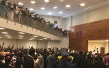 Direct procès Khalifa Sall :  chahuté par les partisans du maire, le juge Lamotte suspend l'audience