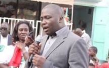 Bamba Fall et ses administrés en sit-in cet après-midi pour dénoncer les "abus de pouvoir " du sous-préfet 