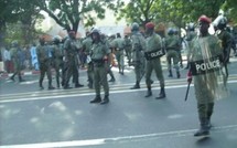 Les forces de l’ordre sèment la pagaille à l’hôpital Aristide le Dantec.