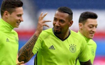 Le joueur allemand Jérôme Boateng manifeste sa joie après la victoire des "Lions" 