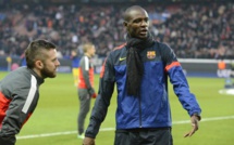 ​Le FC Barcelone dément avoir acheté illégalement un foie pour Eric Abidal