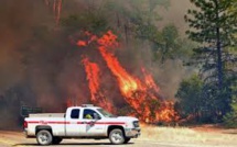 ​La Californie placée en état d'urgence partiel après d'importants incendies