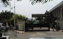 Vidéo - Cour suprême : les soutiens de Karim Wade se montrent menaçants... En attendant le verdict de 17 heures