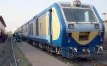 Rufisque : ​les travailleurs bloquent le Petit train de banlieue