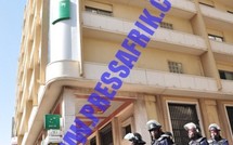 Reportage PHOTOS: la police et la gendarmerie déploient l'artillerie lourde anti-émeutes