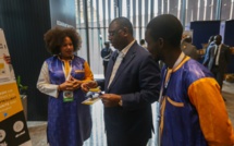 Macky a remis les premiers financements de la DER aux start-up sénégalaises