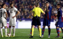 Liga : le Real Madrid s’impose à Levante dans un match marqué par la polémique