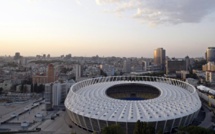 Ukraine: un débat inédit au Stade olympique de Kiev pour clore la campagne
