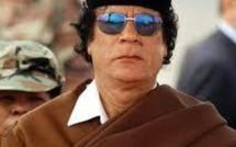VIDEO-Mouammar Kadhafi a été inhumé ce mardi dans un lieu secret