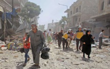 ​Syrie: des frappes aériennes de la coalition syro-russe ont tué au moins 35 combattants dont 26 prorégime dans le nord du pays selon l'OSDH