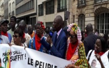 « Aar Li Nu Bokk » section France : un Sit-in de Sénégalais devant le siège Total à Paris
