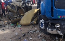 URGENT - Un violent choc entre camion et un taxi-clando sur le chemin des ICS fait deux morts (Photo)