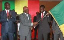 Wade remettant le drapeau aux Lions: "Je vous attends pour fêter avec vous la victoire”