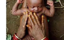 Les bienfaits du massage pour bébé