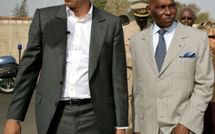 En tressant des lauriers à Karim, Wade donne-t-il raison à ses détracteurs ?