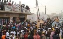 Guédiawaye : Les brassards rouges troublent le meeting de Macky Sall