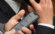 Un député ukrainien pris en flagrant délit avec des prostituées au Parlement