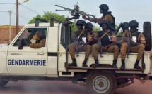 Dix-huit assaillants et un gendarme tués au Burkina