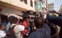 Place de l'Indépendance - Manif du collectif "Noo lank" : les journalistes brutalisés
