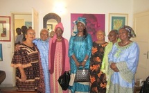 [ PHOTOS ] Visite de la premiere dame Mme Sall à la veuve de Mamadou Dia, Annette Mbaye D'Ernevill et Maimouna Kâne