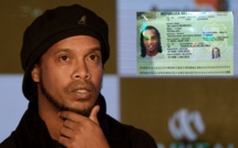 Ronaldinho arrêté par la police paraguayenne avec des faux passeports