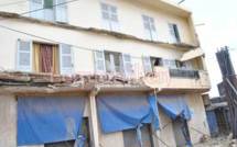 Gueule Tapée: le balcon de l’immeuble des étudiants de Pire s’effondre