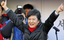 La conservatrice Park Geun-hye devient la première présidente de Corée du Sud
