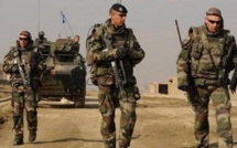 Mali: l'armée française se déploie au sol