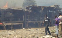 A Conakry, l'union inter-communautaire des jeunes contre les forces de l'ordre et les pillards