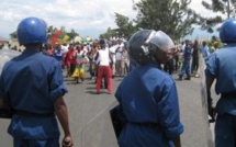 Au Burundi, des policiers arrêtés après des tirs sur une procession religieuse