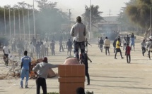 Fin des journées sans ticket à l’UGB: les étudiants barrent la RN2 de Saint-Louis