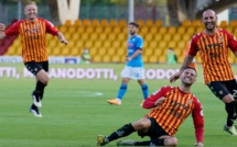 Serie A : Naples remporte le derby face à Benevento