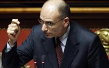 Italie: Enrico Letta subit déjà le «chantage» de Silvio Berlusconi